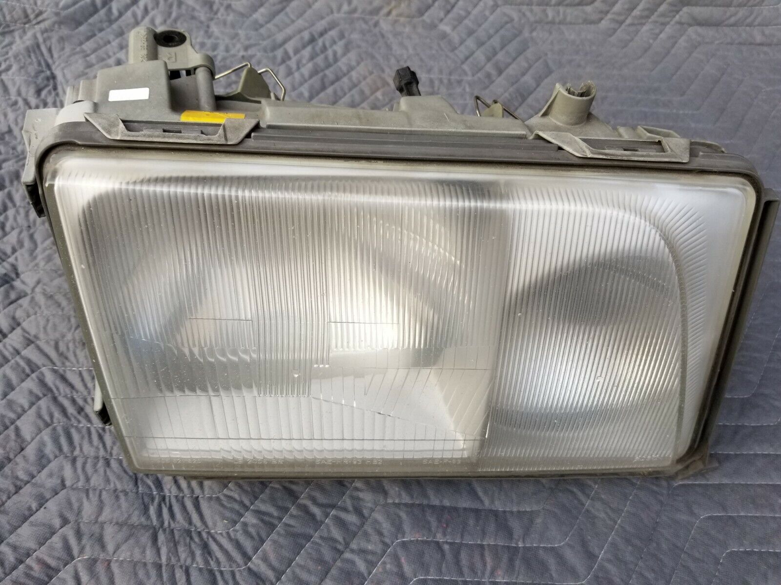 1995 MercedesBenz E420: High Beam Headlights Only – Bulb Replacement Required?