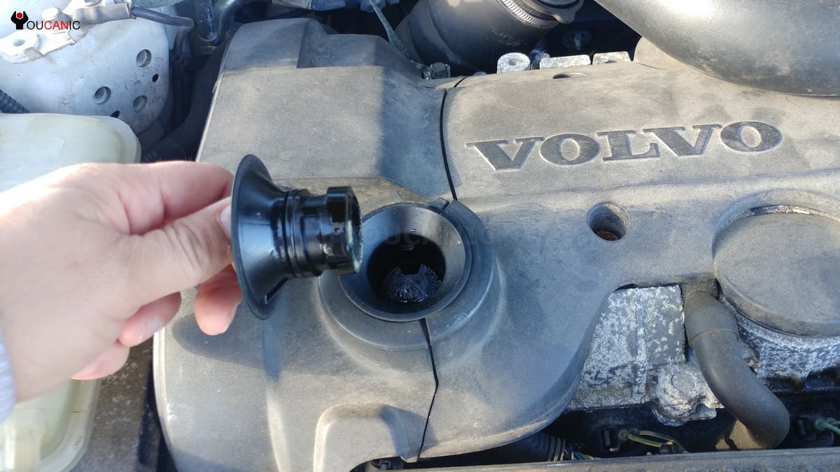 Revamping Volvo XC70: Oil Pump Replacement Guide