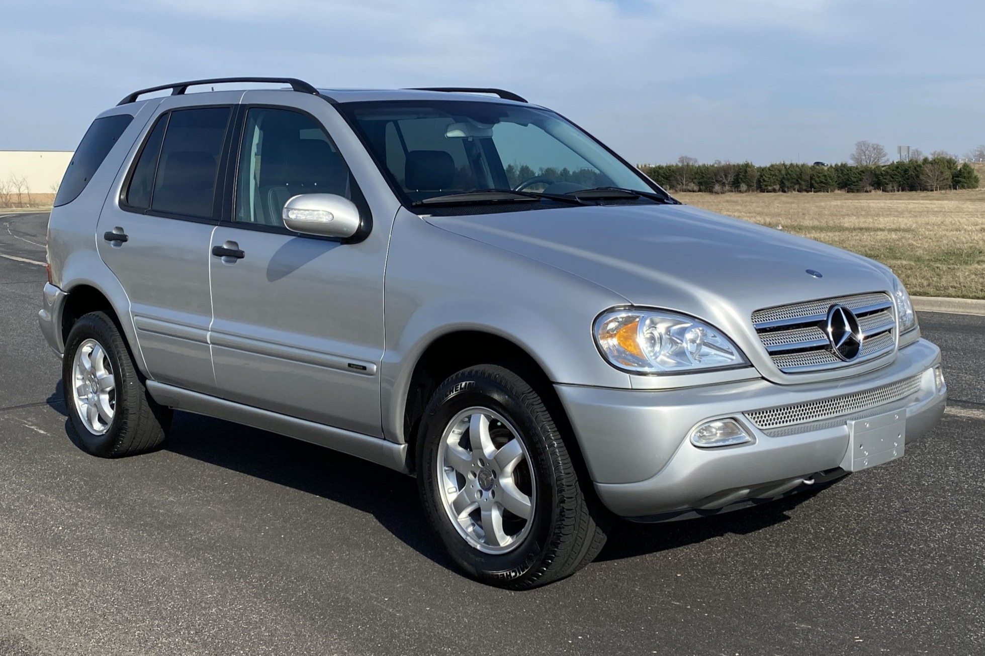 Unveiling the 2003 MercedesBenz ML350: 34 Problems and Customer Complaints