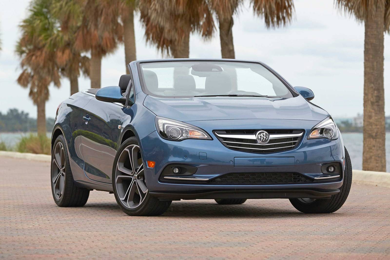 Unveiling the Dilemmas: 2017 Buick Cascada’s Issues and Concerns
